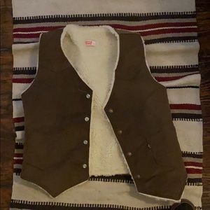 Levi’s sheep vest
